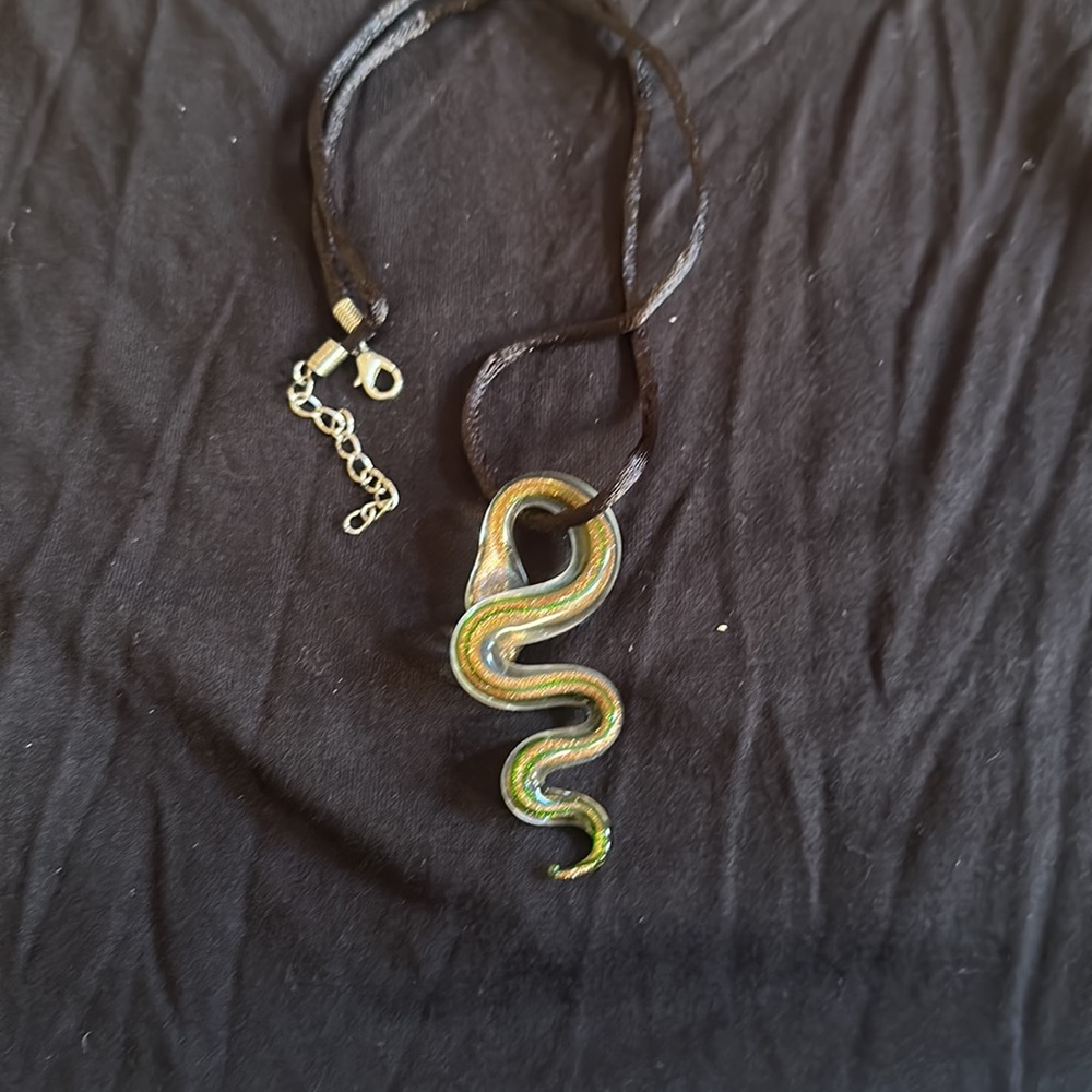 Murano glass sneak necklace - Picture 2 of 2